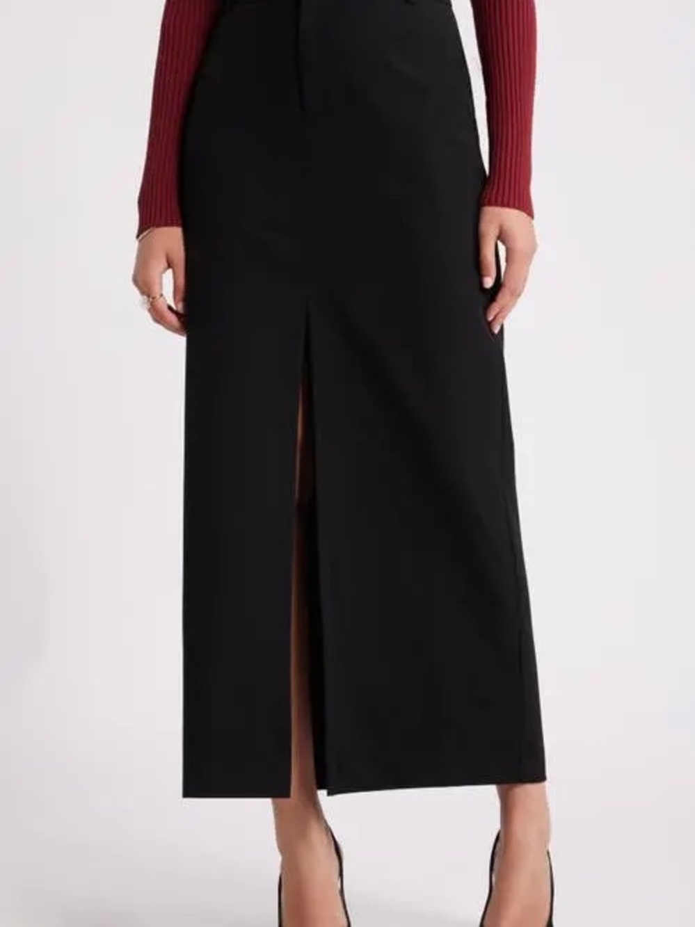 Open edit front slit column skirt